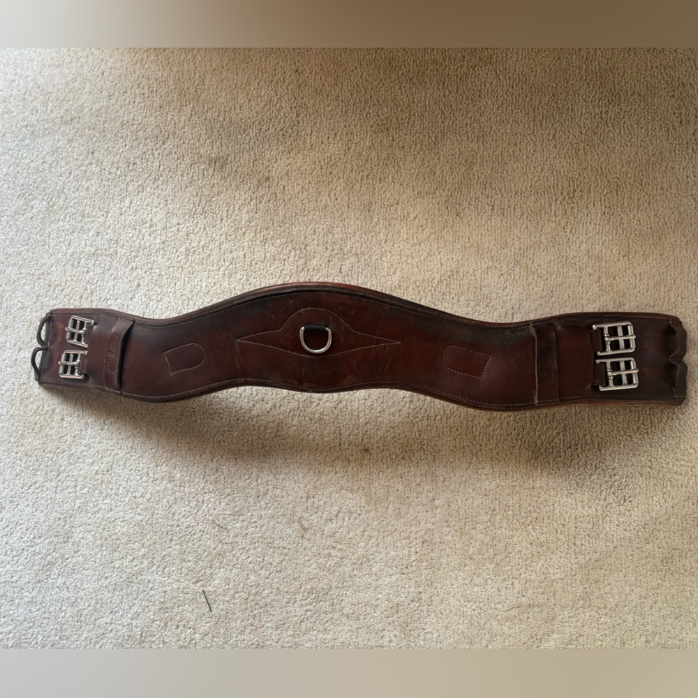 CWD Short Leather Anatomical Girth 28” / 70 cm